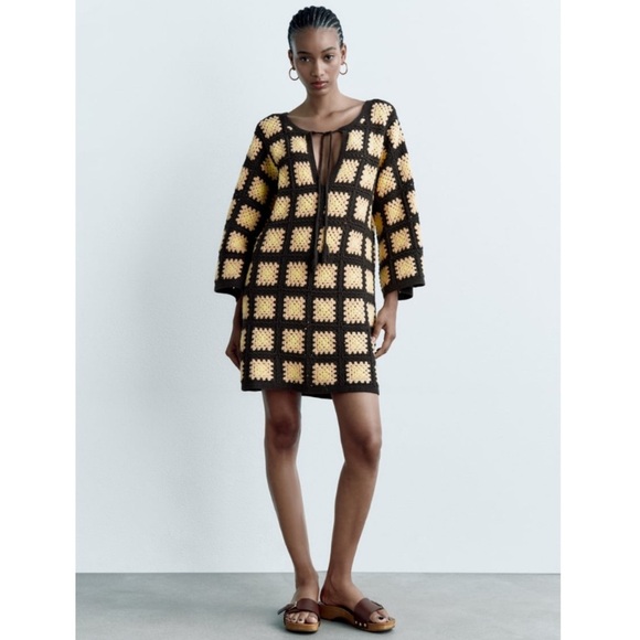 Limited Edition Zara Mini Crochet Knit Boho Mini Floral Limited Edition Dress - Picture 1 of 11